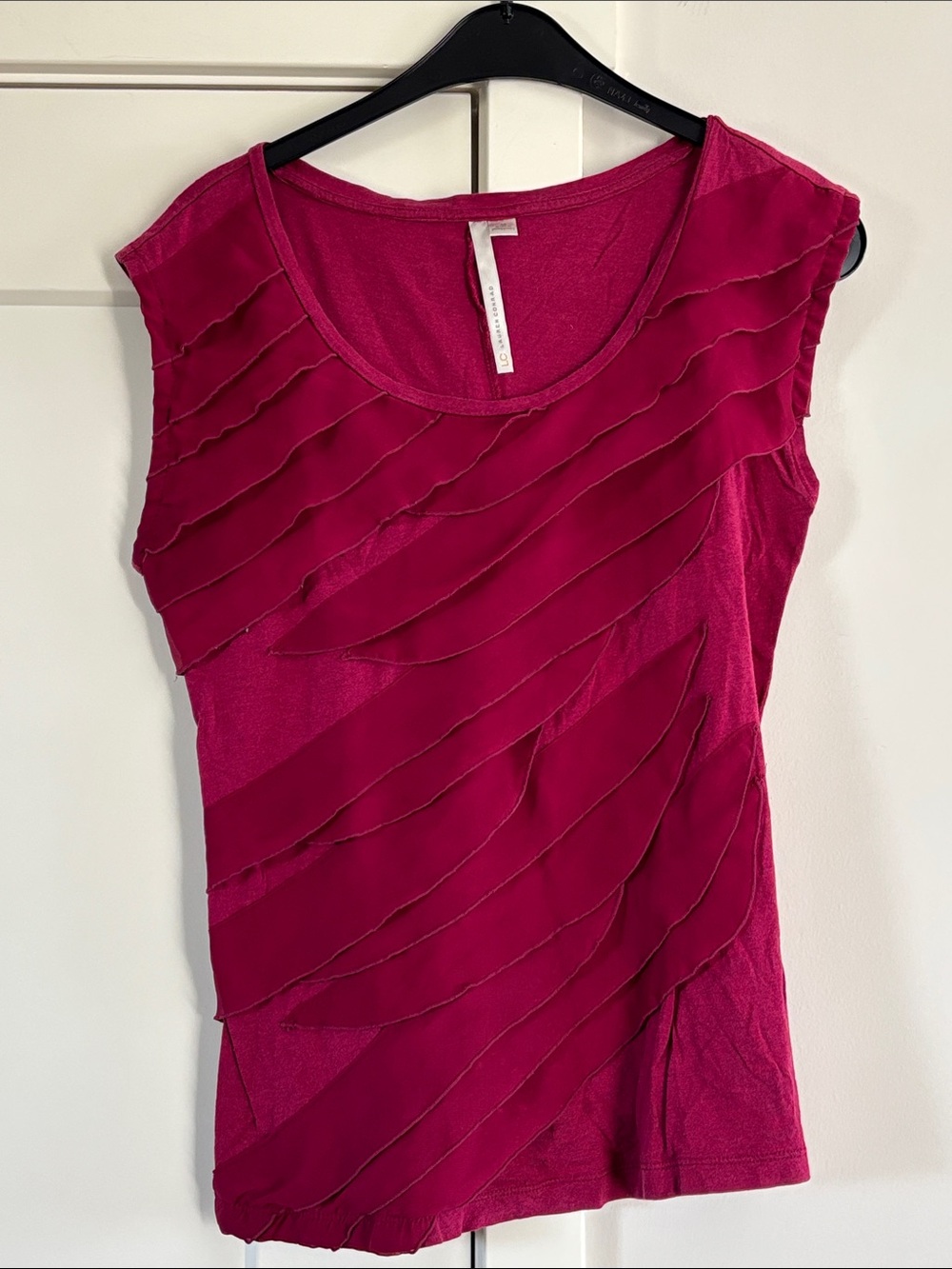 LC Lauren Conrad Magenta Layered Ruffle Sleeveless Top